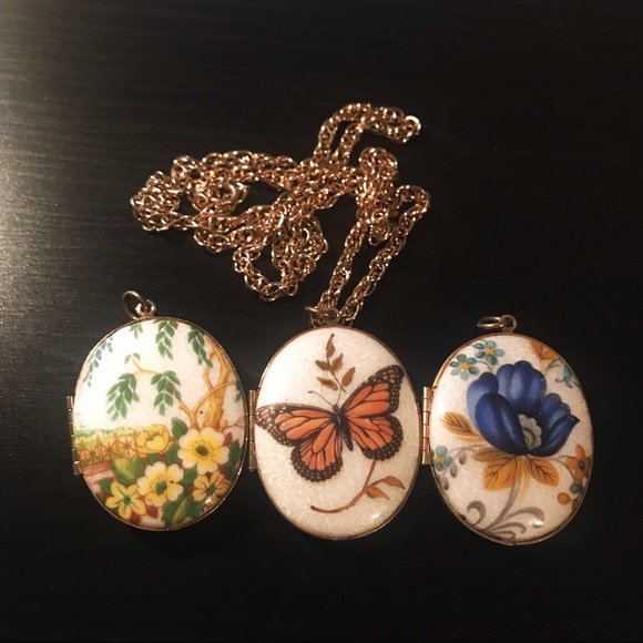 ✨Rare Enamel Locket Gold Necklace - Picture 2 of 7
